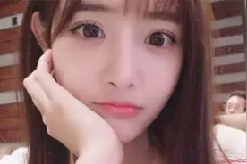 抖音朱容君兔子牙在哪里直播 朱容君兔子牙个人资料照片整容了吗图片