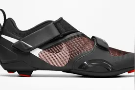 Nike首款室内单车专用鞋SuperRep Cycle图片