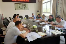 南岳区：开展落实省、市禁毒工作电视电话会议精神督查，全力推进示范创建图片