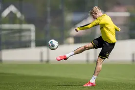 多特蒙德VS沙尔克04！这场鲁尔区德比，将载入德甲史册图片