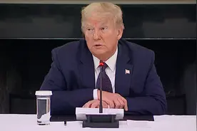 蓬佩奥滥用职权让下属遛狗 特朗普力挺：我才不愿让他刷盘子图片