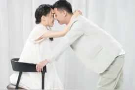 嘻哈歌手GAI周延官宣当爸 超疼老婆“我身上没有1分钱”图片