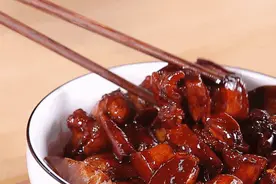 这种材质的餐具吃饭会致癌？到底该怎么选？现在看还不晚图片