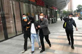“上分车队”变“敛财骗局”网游诈骗团伙敛财100余万元被捣毁图片