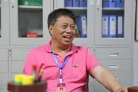 横店“老娘舅”吕忠民：坚持做公益近30年，做社会和谐的“润滑剂”图片