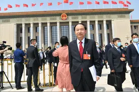 焦新安代表建议：支持扬州泰州机场打造国内首个旅游航空枢纽图片