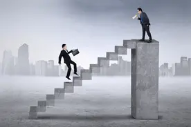 潍柴集团声明称无法获得雷沃重工财报 雷沃重工回应：“恶意炒作没意义”图片