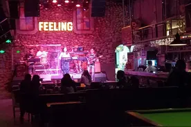 郑州部分娱乐场所开放 复工后的酒吧、KTV能否迎来“春天”?图片