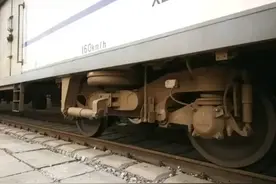 漫谈铁路车辆振动问题图片