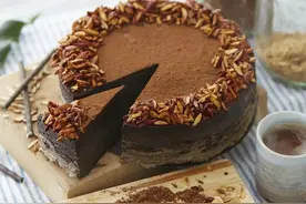 当高考遇上“大姨妈”，该怎么办？图片