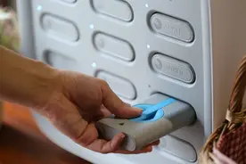 美团三次入局共享充电宝领域：设立独立部门，也是深化本地生活服务广度和深度图片