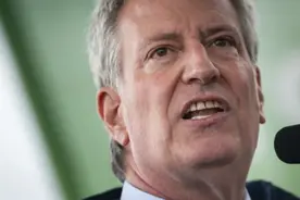 美媒斥纽约市长为警察辩护：睁眼看看 他们已经失控图片