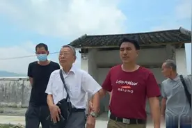 84岁老兵寻找战友，一场跨越60多年的特别重逢图片