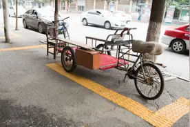 残疾人卖艺有碍观瞻？看得见弱者的城市更加体面图片