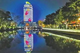 赋圣司马相如与南充北湖公园图片