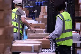 疫情之下海外代购转型之路：从满街扫货人转型品牌营销者图片