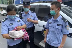 枣阳绿化带里发现女弃婴，民警扮演起临时宝爸宝妈图片