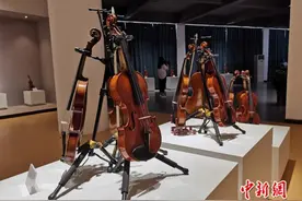 小提琴做成大产业 县城里飞出好声音图片