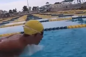 30秒｜奇葩规定 英国7月重启游泳场所 但禁止游蝶泳视频封面