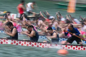 澳门：端午节赛龙舟图片