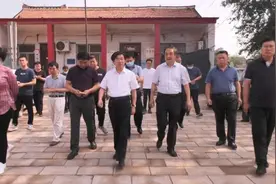 端午假期 调研不停 ——延生书记、雷芳县长率队开展旧村拆除观摩活动图片