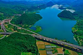 美丽高速路、品质杭绍台，杭绍台高速先行段通车图片