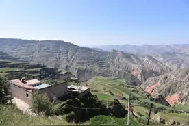 168所三星希望小学点燃教育希望之光图片