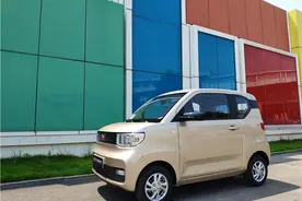 五菱宏光MINI EV：人民代步车，完胜“老头乐”图片