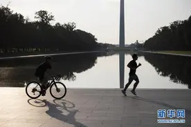 约翰斯·霍普金斯大学：美国新冠确诊病例累计超过300万例图片