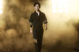 《运动吧少年》火药味超强 何炅自曝吓到腿软图片