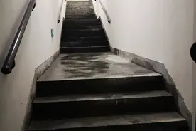 楼市声浪｜中海紫御公馆电梯不直达地下车库，奇葩设计愁坏业主图片