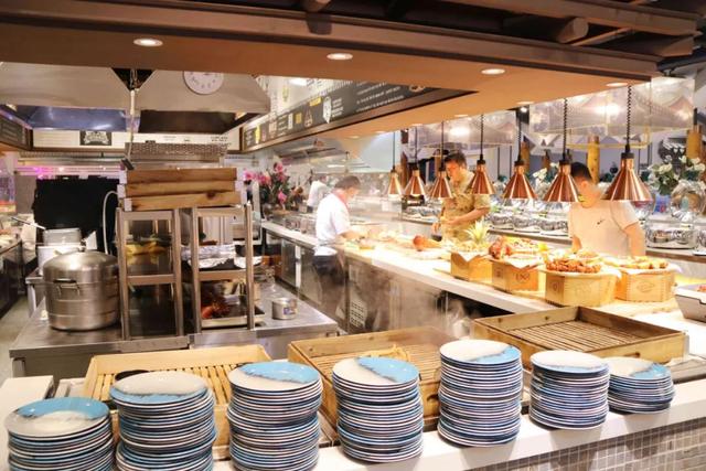 不限时！不限量！高性价比海鲜自助！海鲜、火锅、烤肉……300+菜品无限畅吃