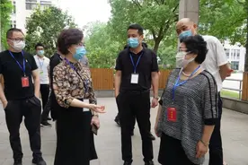 “逐梦的你最美！”直击浙传艺考现场，俊男靓女扎推图片