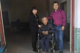 众筹帮病逝同学尽孝后续：两老相继离世，帮助同学妻儿仍在进行中图片