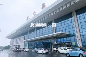 有一群“杭湖双城生活族”，每天通勤时间比住在杭州的同事还短图片