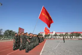 嘿，战友！这纪录你敢来破吗？图片