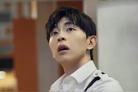 《密逃2》邓伦自曝女友标准 张国伟公主抱邓伦图片