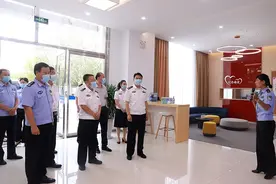 省公安厅党委委员、特勤局党委书记、局长纪勇来分局调研图片