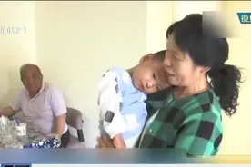 面对“天价”续命药  患儿父母倍感压力视频封面