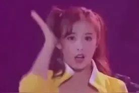 30秒｜打碟舞狮唱Rap 张雨绮组《龙虎人丹》你pick吗