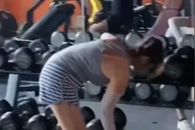 健身房保洁阿姨实力走红，教练：未刻意练视频封面