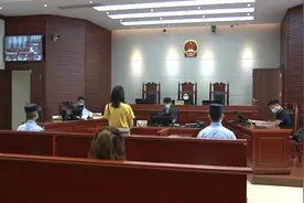 因前夫不给孩子生活费，女子机场追砍前夫女友图片