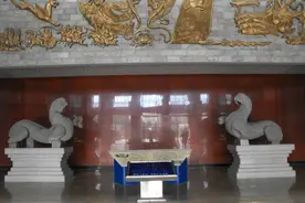 汉代神兽︱镇墓的天禄、辟邪如何演变成宅门前的石狮子？图片