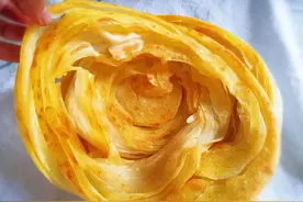 手撕香酥饼：酥脆的外皮，柔软的内层，想想都好吃图片
