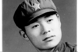 我也曾是一名军人图片