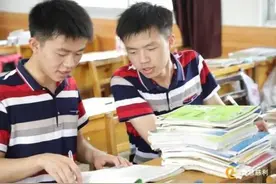 励志！湖南大山深处这对双胞胎分别考上清华北大图片