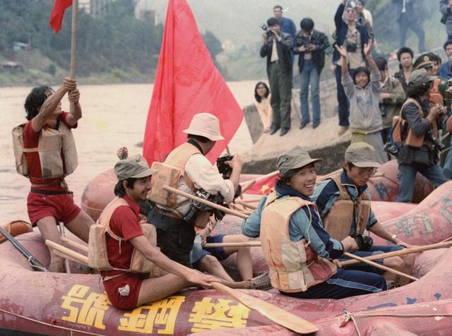 《热流》记录悲壮的“1986长江第一漂”：历史没有办法回头