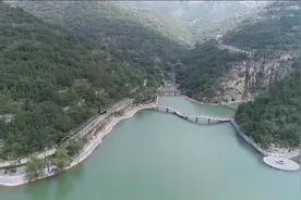 淄博市淄川区：最美潭溪山 绝佳旅游地视频封面