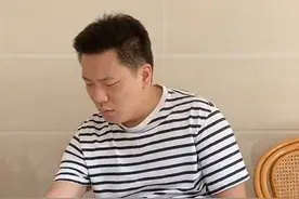 火华哥手把手带你学交规-车被套牌该咋办？视频封面