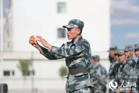 40度下苦练兵 军心始终向打赢图片
